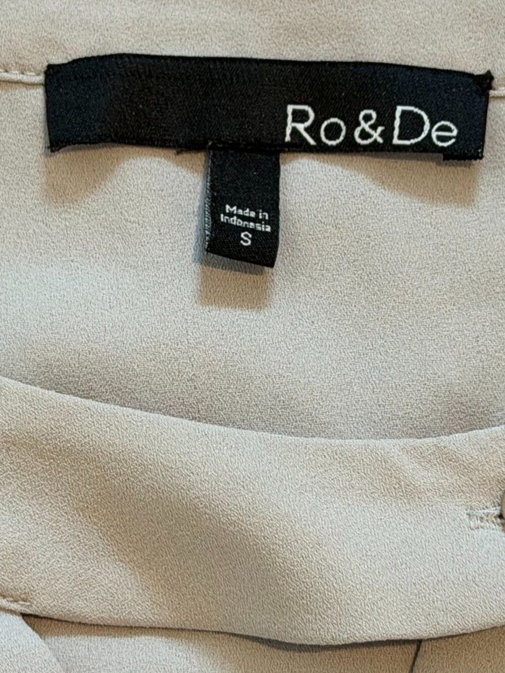 Ro & De Gray Faux Wrap Drapey Blouse | Minimalist Quiet Luxury - S - Picture 7 of 13
